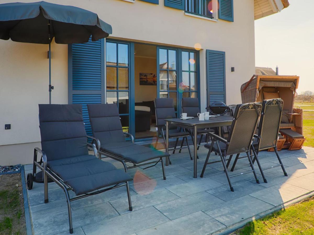 Reetland Am - Luxus Reetdachvilla Mit 3 Schlafzimmern, Sauna Und Kamin F18 *